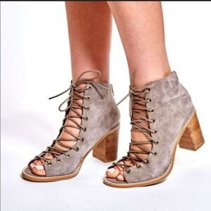 Jeffrey Campbell Cors Suede Lace-Up Sandal in Taupe - Women's